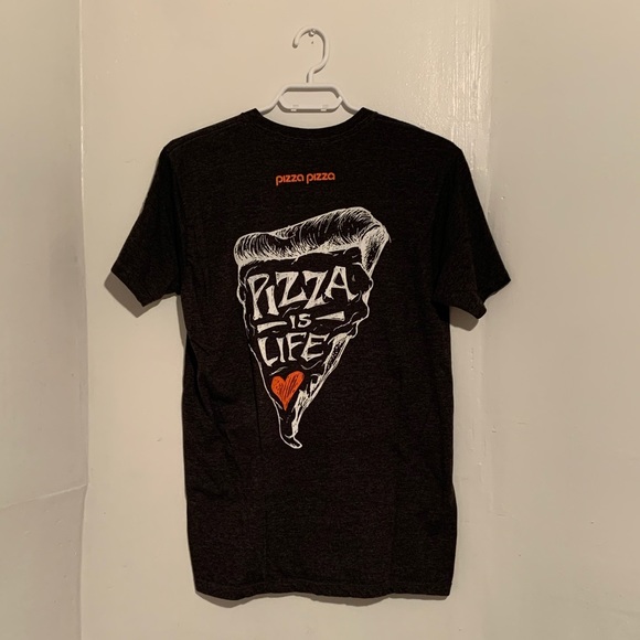 🍕 [2/$25] PIZZA PIZZA 50TH ANNIVERSARY “PIZZA IS LIFE” SHORT SLEEVE T-SHIRT 🍕 - Picture 2 of 5